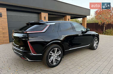 Позашляховик / Кросовер Cadillac Lyriq 2023 в Володимирі