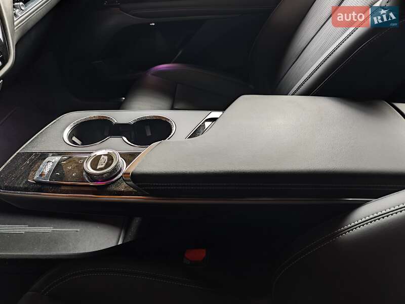 Внедорожник / Кроссовер Cadillac Lyriq 2023 в Львове фото 12 Внедорожник / Кроссовер Cadillac Lyriq 2023 в Львове