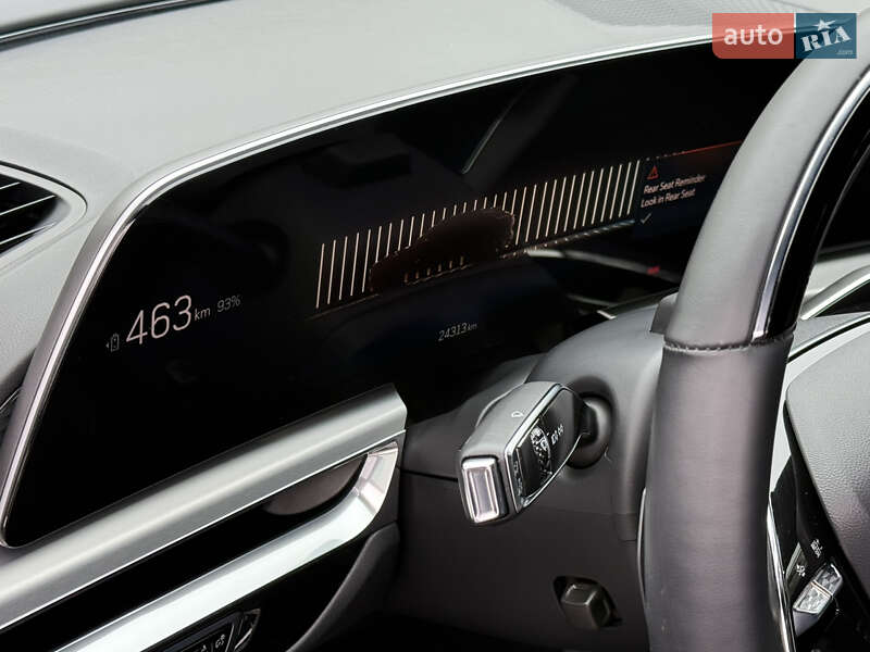 Лифтбек Cadillac Lyriq 2024 в Львове