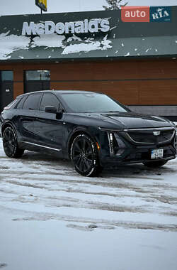 Внедорожник / Кроссовер Cadillac Lyriq 2024 в Черновцах