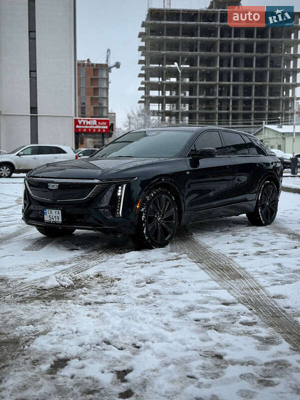 Позашляховик / Кросовер Cadillac Lyriq 2024 в Чернівцях фото 6 Позашляховик / Кросовер Cadillac Lyriq 2024 в Чернівцях