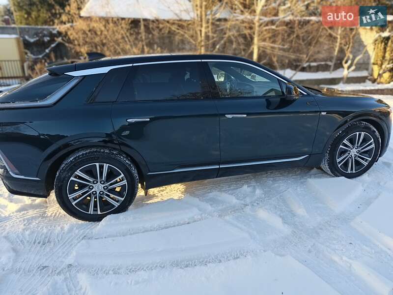 Внедорожник / Кроссовер Cadillac Lyriq 2023 в Запорожье фото 14 Внедорожник / Кроссовер Cadillac Lyriq 2023 в Запорожье