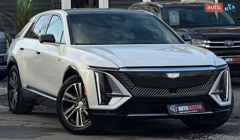 Внедорожник / Кроссовер Cadillac Lyriq 2023 в Харькове
