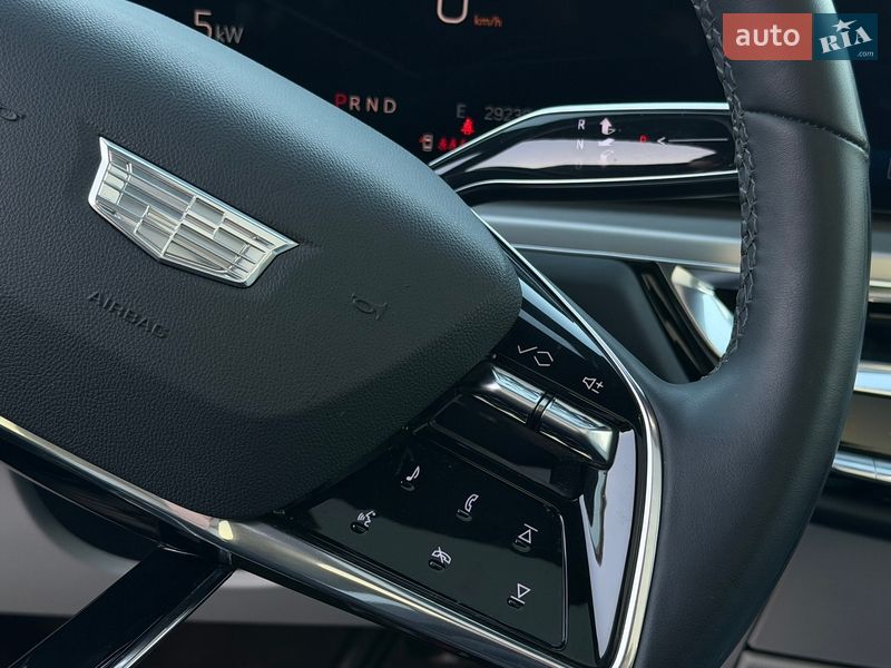 Внедорожник / Кроссовер Cadillac Lyriq 2023 в Харькове