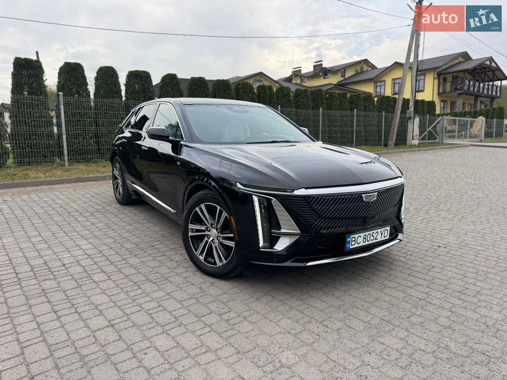 2023 Cadillac Lyriq - мініатюра 12