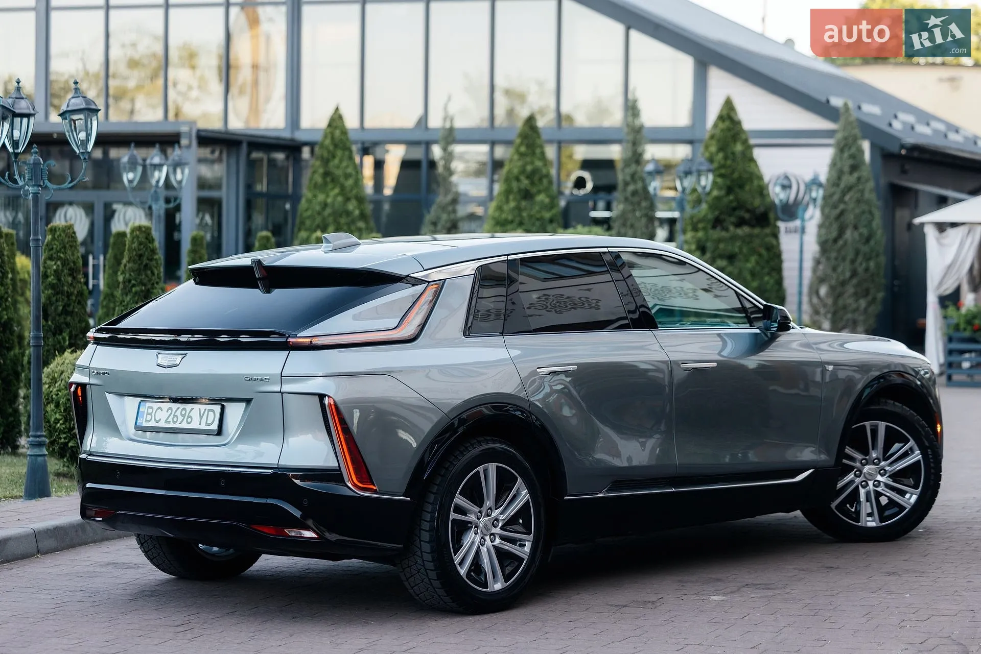 2024 Cadillac Lyriq - мініатюра 24