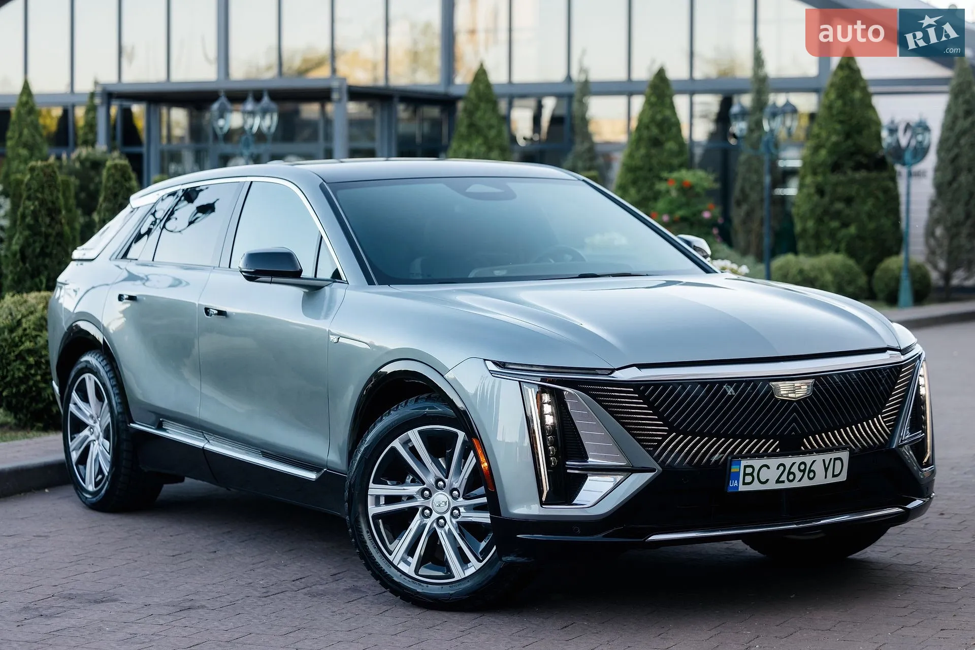 2024 Cadillac Lyriq - мініатюра 12