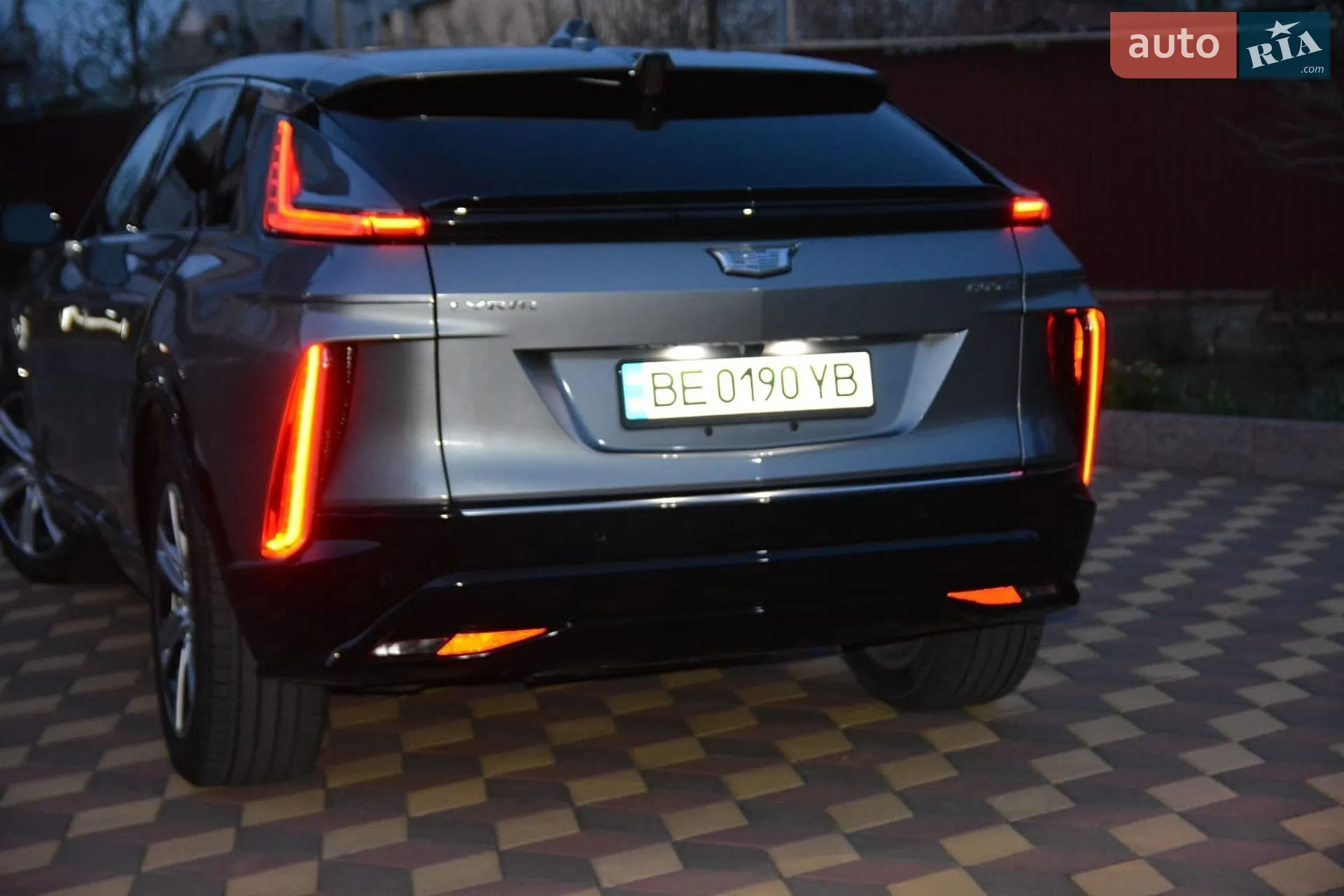 2023 Cadillac Lyriq - мініатюра 23