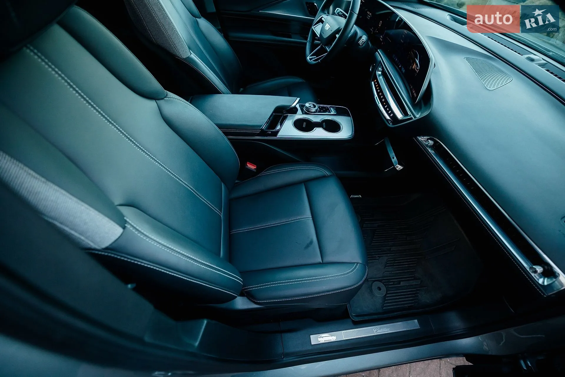 2024 Cadillac Lyriq - мініатюра 85