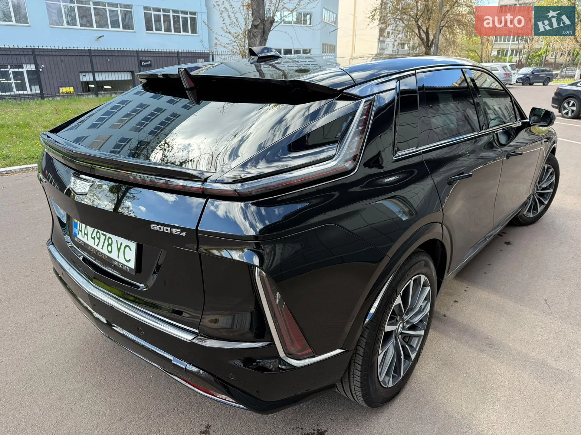 2023 Cadillac Lyriq - мініатюра 7