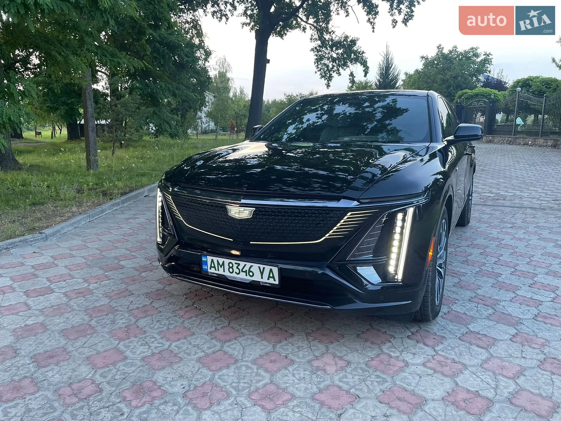 2023 Cadillac Lyriq - мініатюра 13