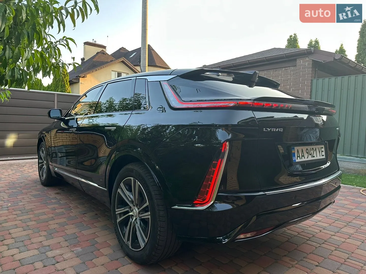 2023 Cadillac Lyriq - мініатюра 6
