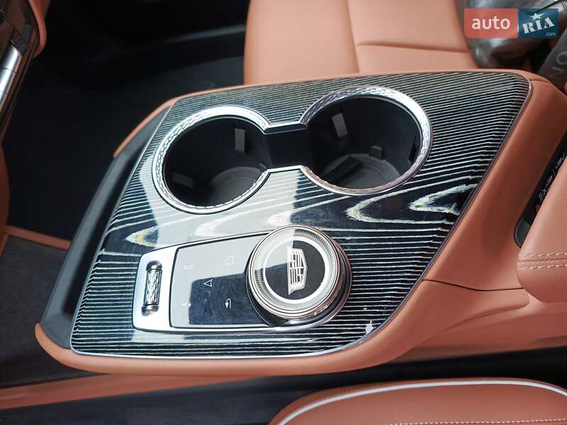 Позашляховик / Кросовер Cadillac  Optiq 2024 в Дніпрі