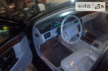 Седан Cadillac Seville 1992 в 