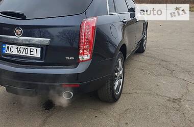 Позашляховик / Кросовер Cadillac SRX 2015 в Володимир-Волинському