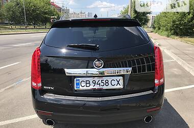 Позашляховик / Кросовер Cadillac SRX 2010 в Чернігові