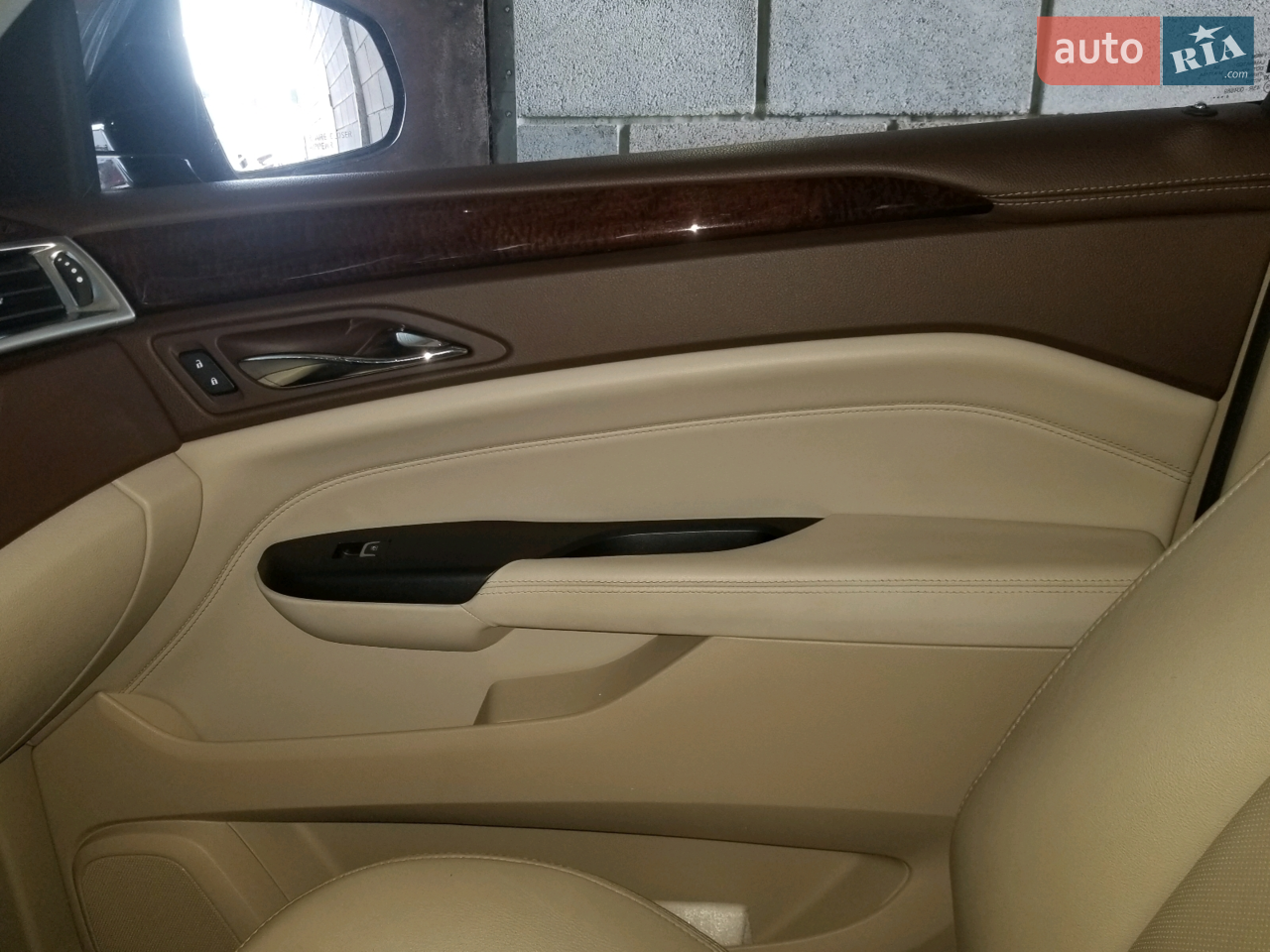 2014 Cadillac SRX - мініатюра 28