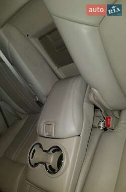 Внедорожник / Кроссовер Cadillac SRX 2014 в 