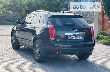Внедорожник / Кроссовер Cadillac SRX 2010 в Кропивницком