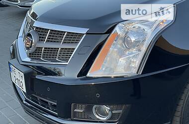 Внедорожник / Кроссовер Cadillac SRX 2010 в 