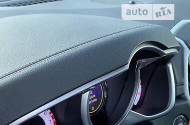 Внедорожник / Кроссовер Cadillac SRX 2010 в 