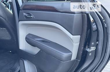 Внедорожник / Кроссовер Cadillac SRX 2010 в 