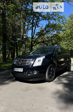 Внедорожник / Кроссовер Cadillac SRX 2011 в 