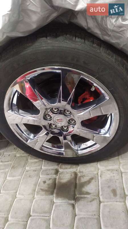 Позашляховик / Кросовер Cadillac SRX 2010 в Миколаєві