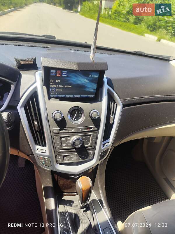 Внедорожник / Кроссовер Cadillac SRX 2009 в Днепре