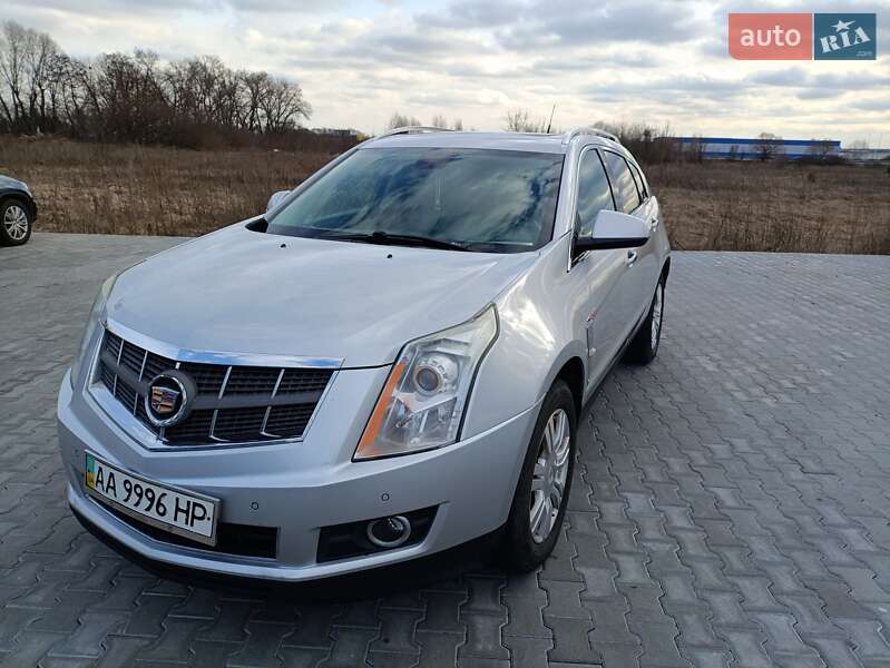 Позашляховик / Кросовер Cadillac SRX 2011 в Броварах