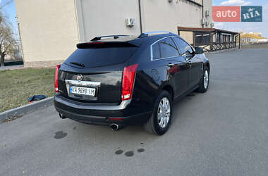 Позашляховик / Кросовер Cadillac SRX 2011 в 