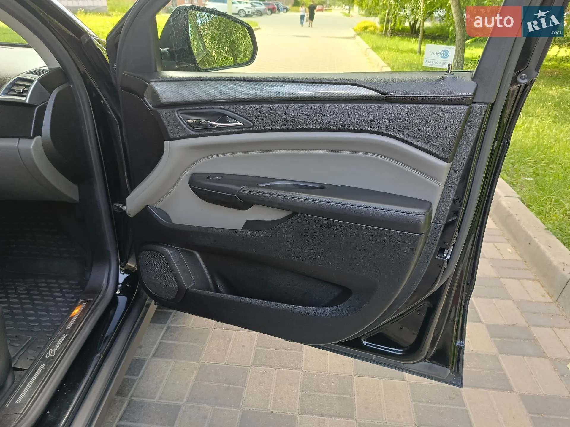2010 Cadillac SRX - мініатюра 22