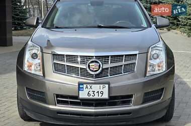 Позашляховик / Кросовер Cadillac SRX 2010 в 