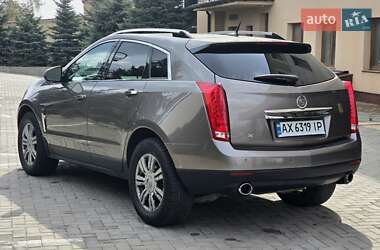 Внедорожник / Кроссовер Cadillac SRX 2010 в 