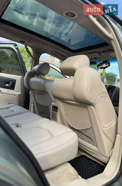 Универсал Cadillac SRX 2004 в 