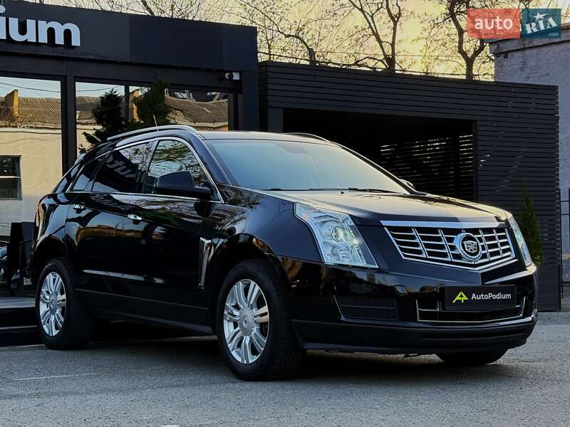 Позашляховик / Кросовер Cadillac SRX 2014 в Києві