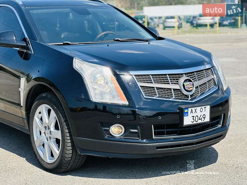 Позашляховик / Кросовер Cadillac SRX 2011 в Харкові