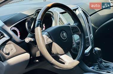 Позашляховик / Кросовер Cadillac SRX 2011 в 