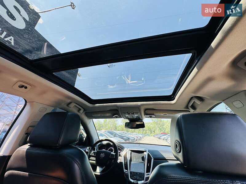 Позашляховик / Кросовер Cadillac SRX 2011 в Харкові