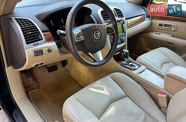 Позашляховик / Кросовер Cadillac SRX 2008 в 