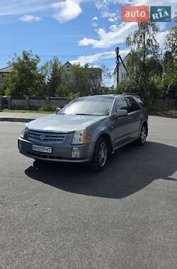 Позашляховик / Кросовер Cadillac SRX 2004 в 