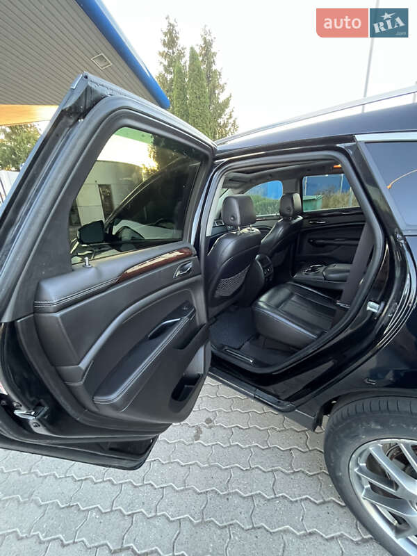 Внедорожник / Кроссовер Cadillac SRX 2015 в Жмеринке