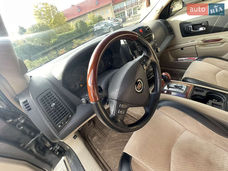 Внедорожник / Кроссовер Cadillac SRX 2004 в Ивано-Франковске фото 27 Внедорожник / Кроссовер Cadillac SRX 2004 в Ивано-Франковске