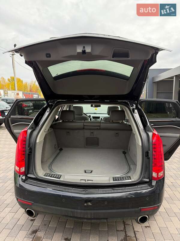 Позашляховик / Кросовер Cadillac SRX 2011 в Лубнах