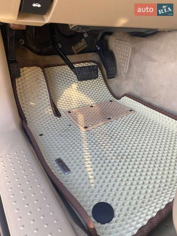 Внедорожник / Кроссовер Cadillac SRX 2008 в Киеве