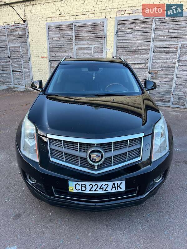 Внедорожник / Кроссовер Cadillac SRX 2010 в Чернигове фото Внедорожник / Кроссовер Cadillac SRX 2010 в Чернигове