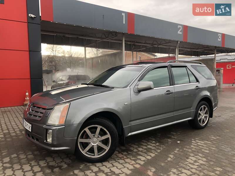 Внедорожник / Кроссовер Cadillac SRX 2004 в Калуше