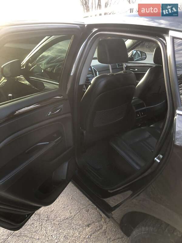 Внедорожник / Кроссовер Cadillac SRX 2014 в Днепре фото 5 Внедорожник / Кроссовер Cadillac SRX 2014 в Днепре