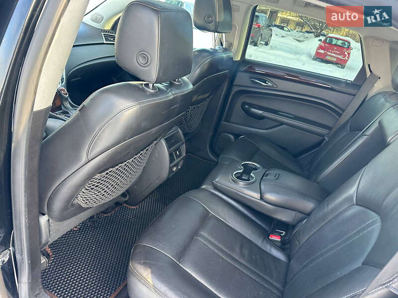 Универсал Cadillac SRX 2012 в Киеве