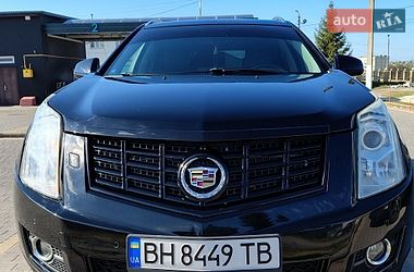 Внедорожник / Кроссовер Cadillac SRX 2014 в Мироновке